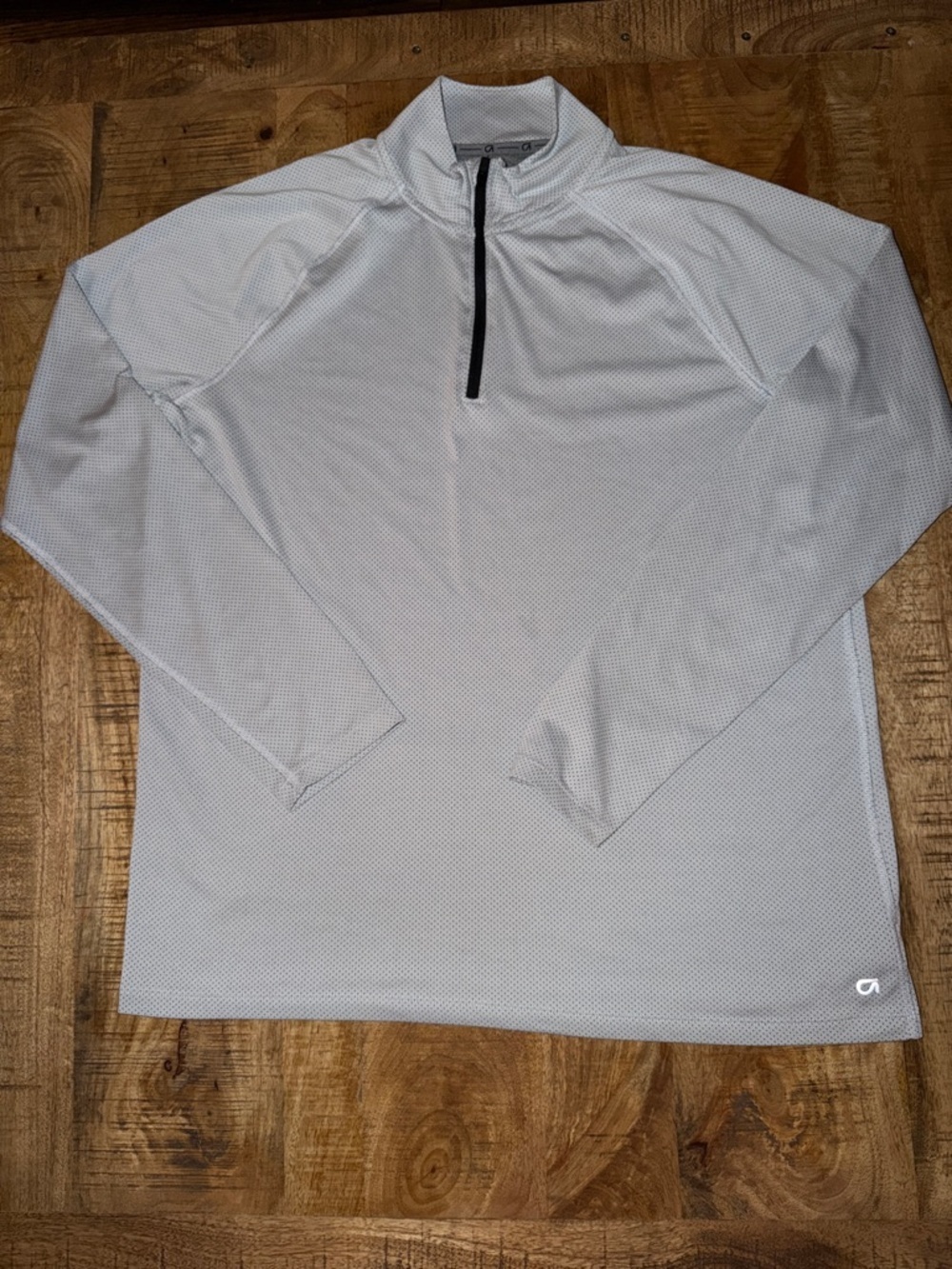 GAP Men’s Long Sleeve Quarter-Zip Pullover in Light Gray with Black Zipper